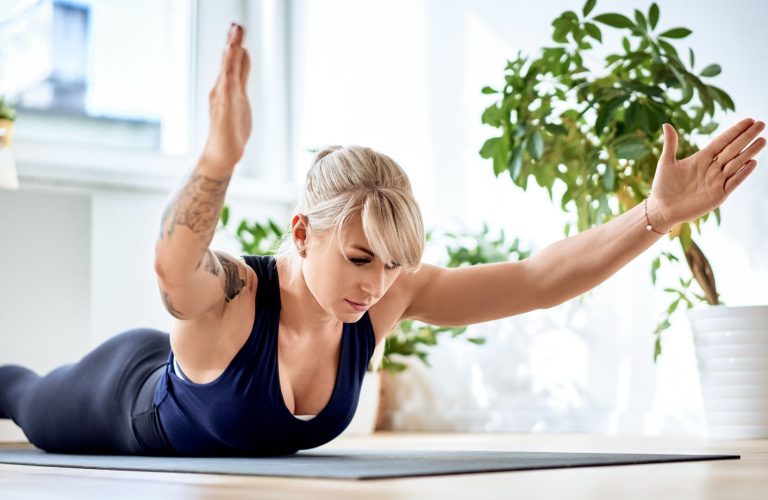 saját testsúlyos hát gyakorlatok