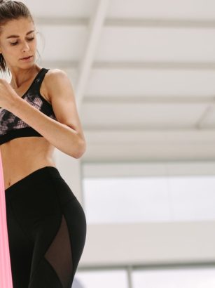 tricepsz gyakorlatok gumiszalaggal