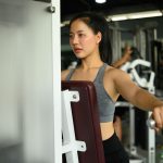 Bicepsz tricepsz edzés otthon és teremben: brutál hatékony gyakorlatok, amik működnek