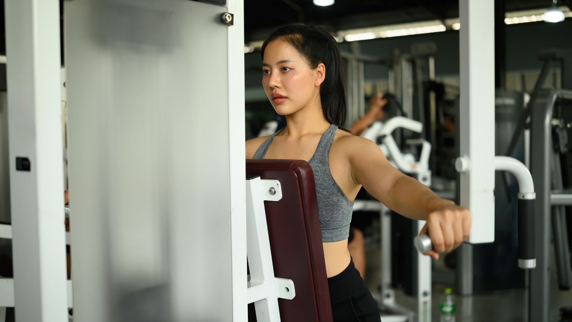 hátsó váll edzés